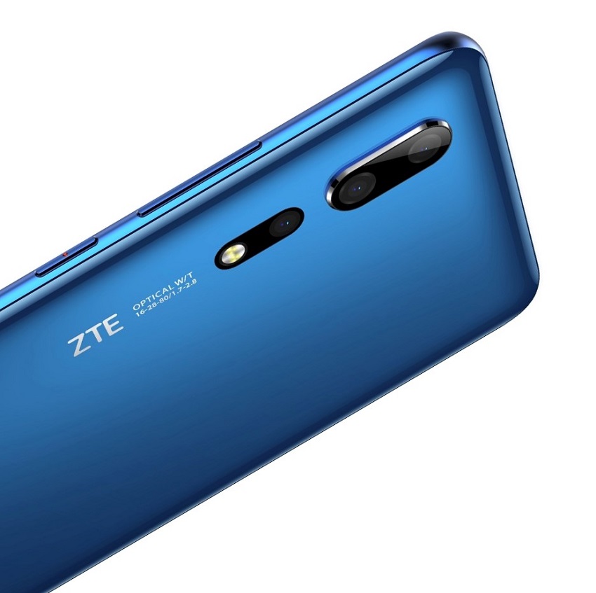 ZTE-Axone-10-Pro-5G-30.jpg