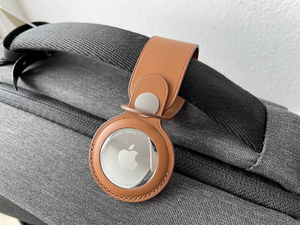 Apple AirTag  