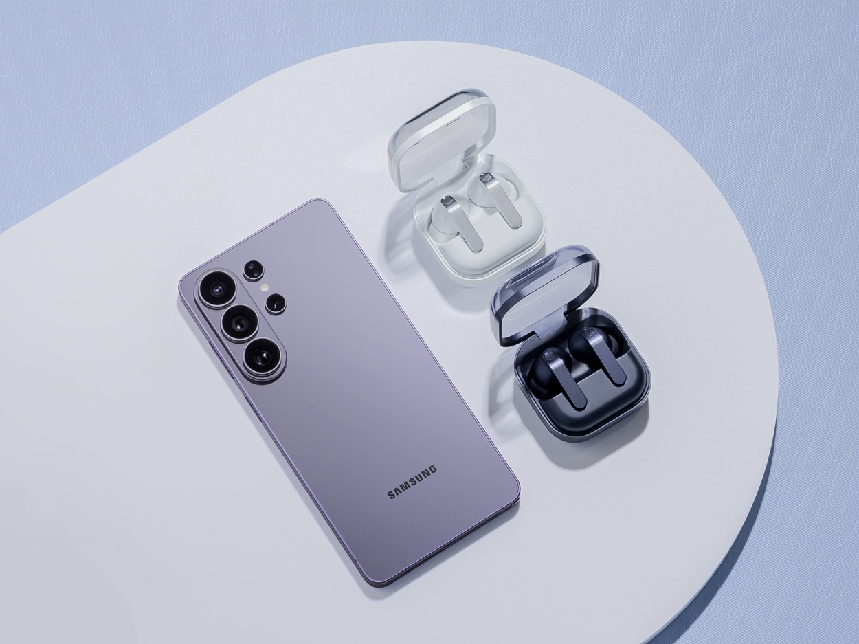 Samsung Galaxy Buds4 и Samsung Galaxy Buds4 Pro