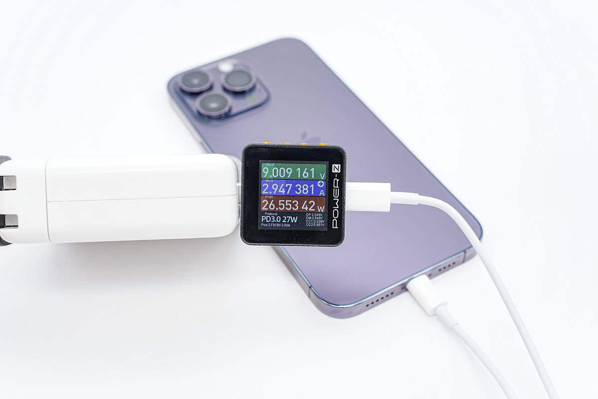 Зарядное устройство для 15 pro max. Iphone 14 Pro Max. Iphone 14 Pro Max Charger. Iphone 14 зарядка. Iphone 14 Pro Max комплектация.