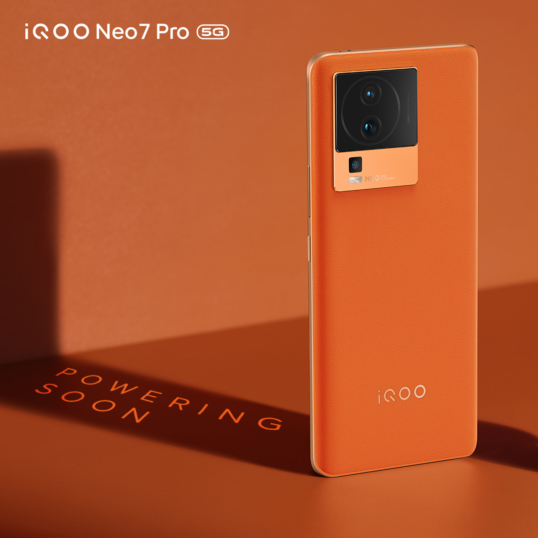 смартфон iQOO Neo 7 Pro пресс-рендер