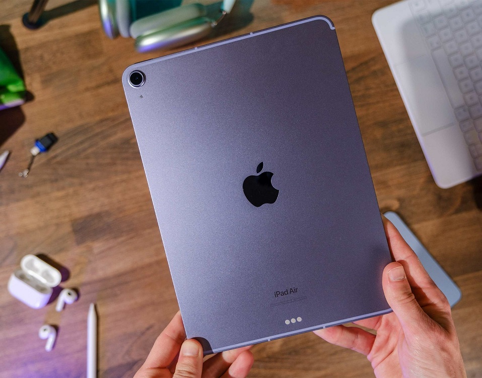 Apple iPad Air 6