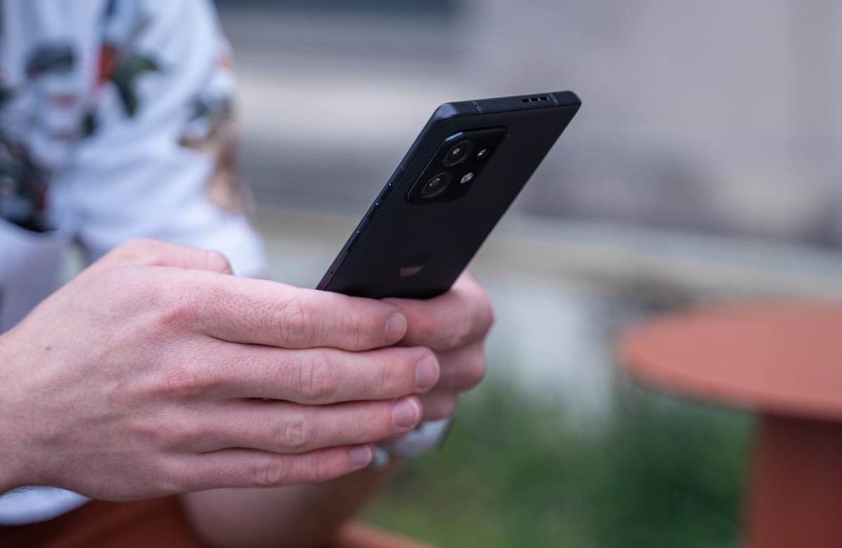 смартфон Motorola Edge+ (2023)