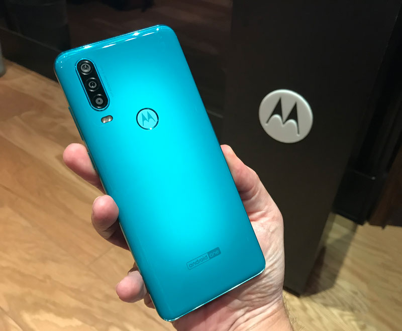 motorola-one-action_18787.jpg