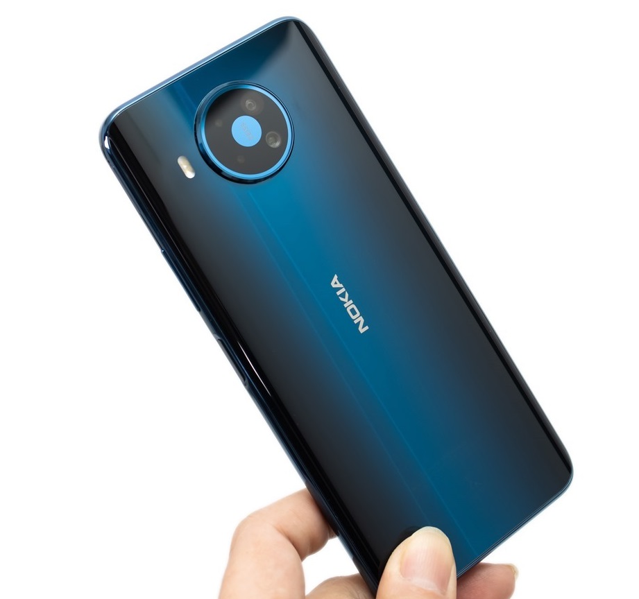 nokia_8.3_029A8357.jpg
