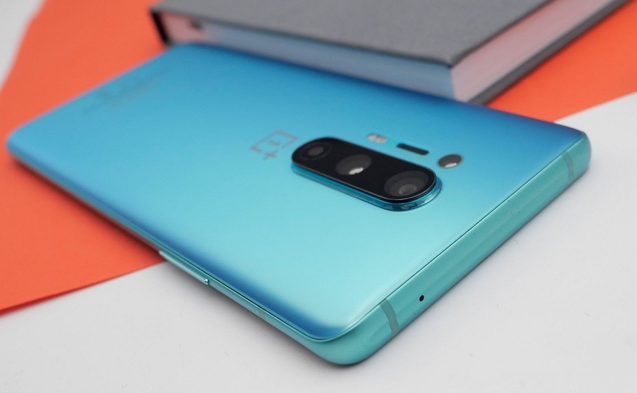 oneplus-8pro-221144.jpg