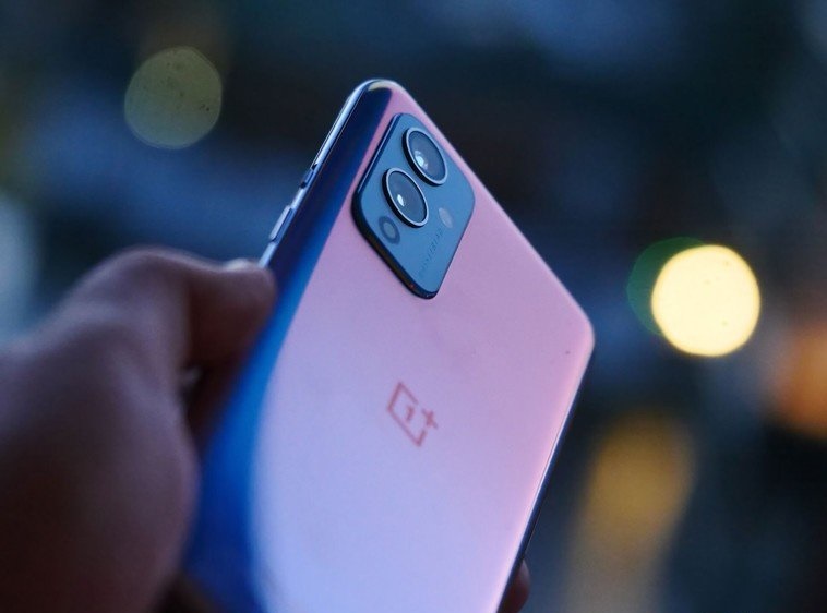 OnePlus 9RT