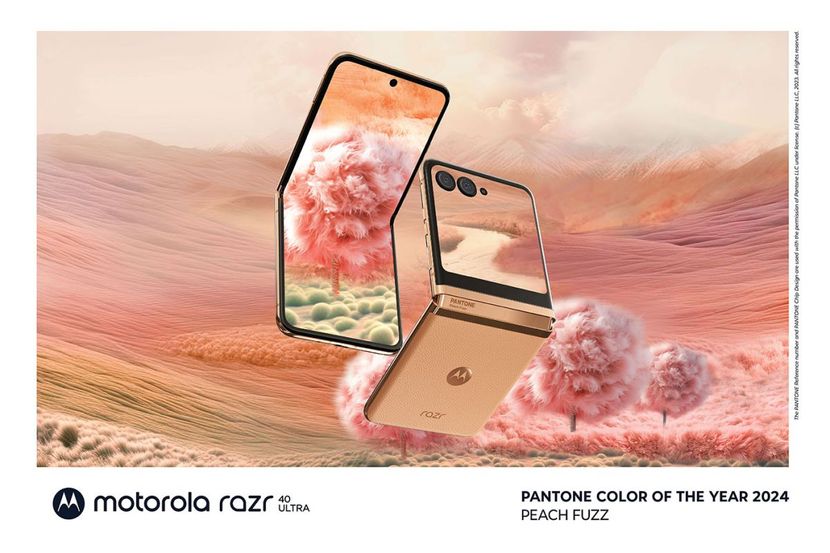 Motorola Razr 40 Ultra в цвете Peach Fuzz