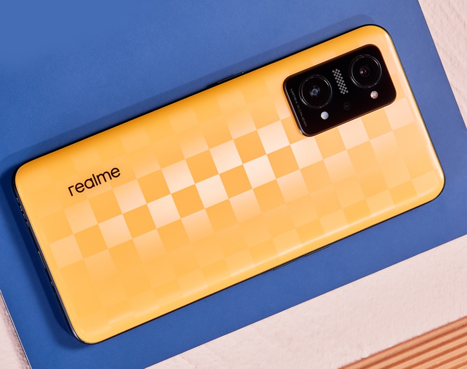 realme GT Neo 3T