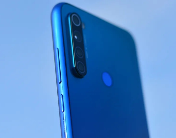 redmi8-05_s4t7.960.jpg