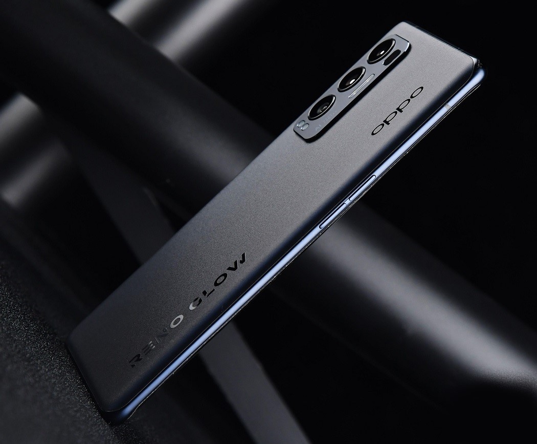 OPPO готовит к выходу новые смартфоны OPPO Reno6 с мощными ...