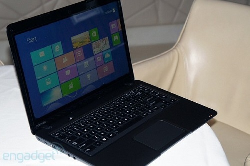 Toshiba_Satellite_U845t