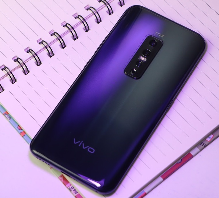 vivo-v17-256-121.jpg