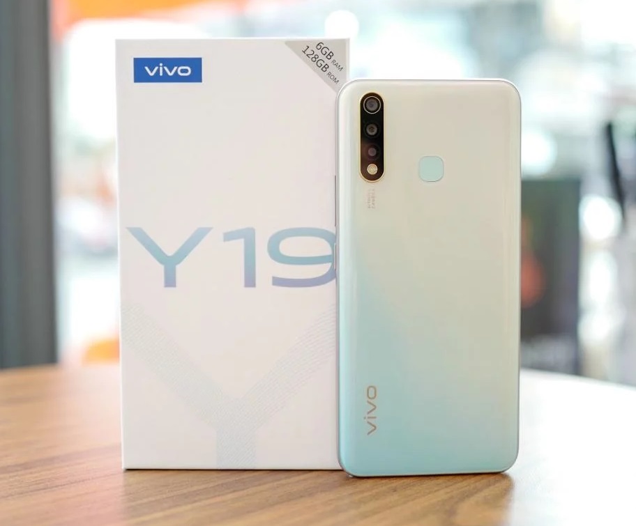 vivo-y19-5447771168.jpg