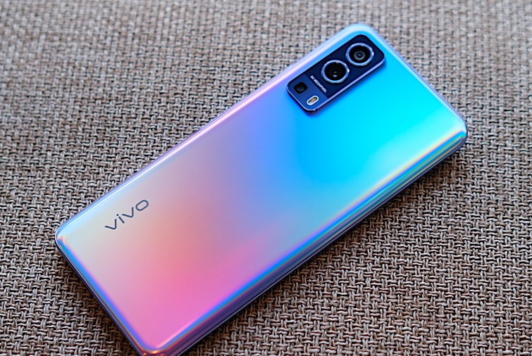 Vivo Y72 характеристики и фото