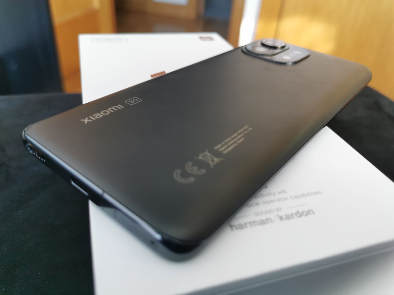 Xiaomi Mi 11 Pro с основной камерой на базе сенсора 50 Мп Samsung ISOCELL GN2