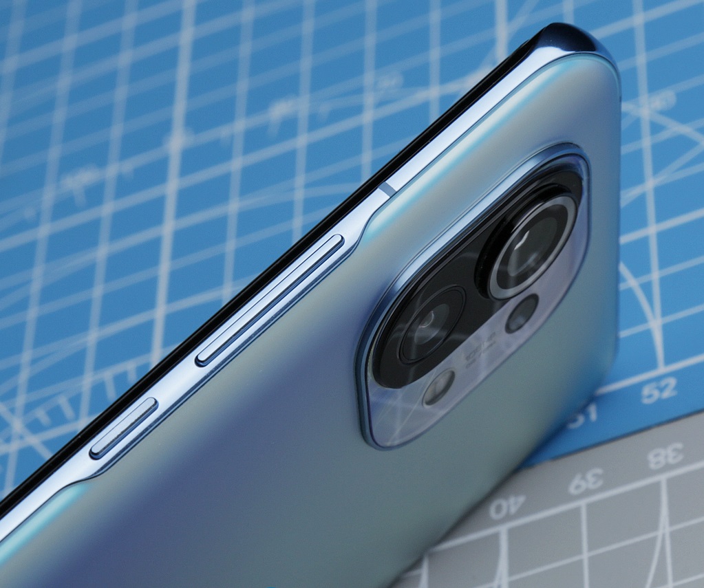 Китайский производитель Xiaomi может первым выпустить смартфон с камерой на базе 200-Мп сенсора