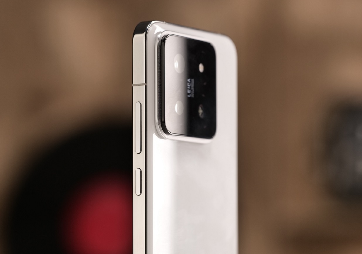 Стали известны основные характеристики флагмана Xiaomi 15